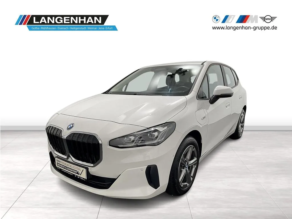 BMW 225