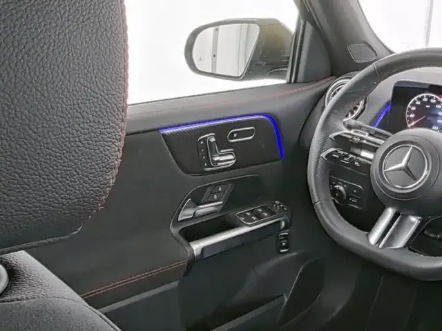 Mercedes-Benz GLB 250