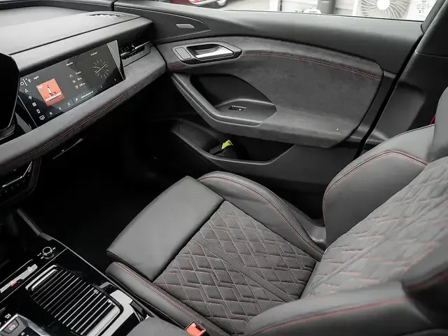 Audi SQ6
