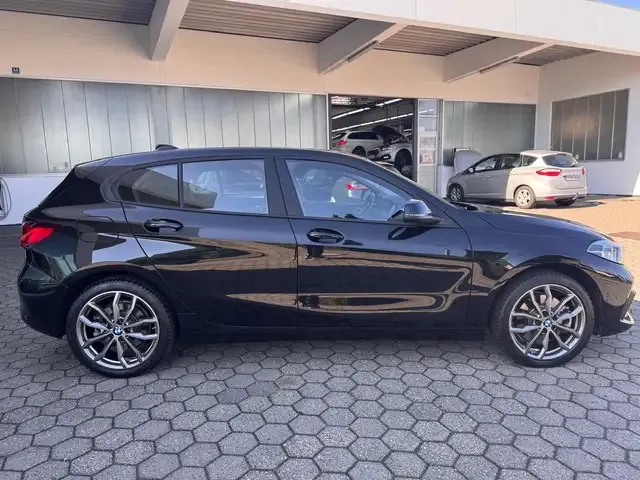 BMW 120