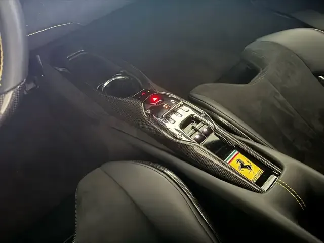 Ferrari 296 GTB