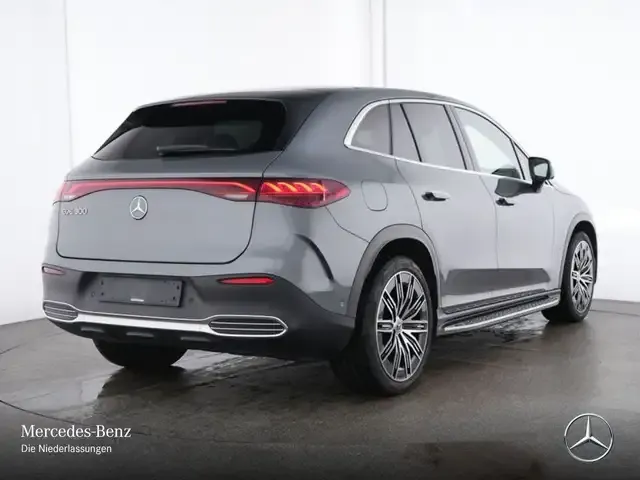 Mercedes-Benz EQE SUV