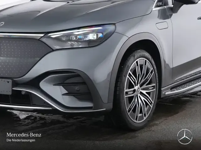 Mercedes-Benz EQE SUV