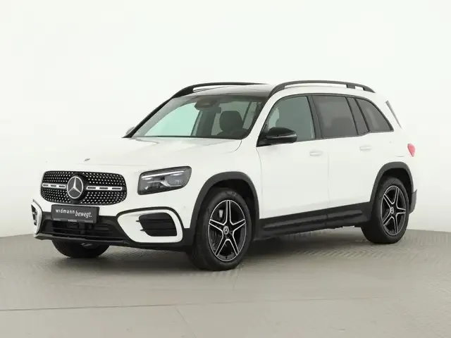 Mercedes-Benz GLB 220
