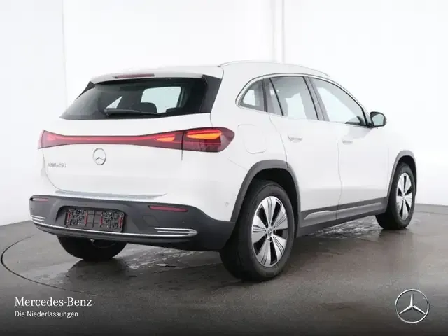 Mercedes-Benz EQA 250
