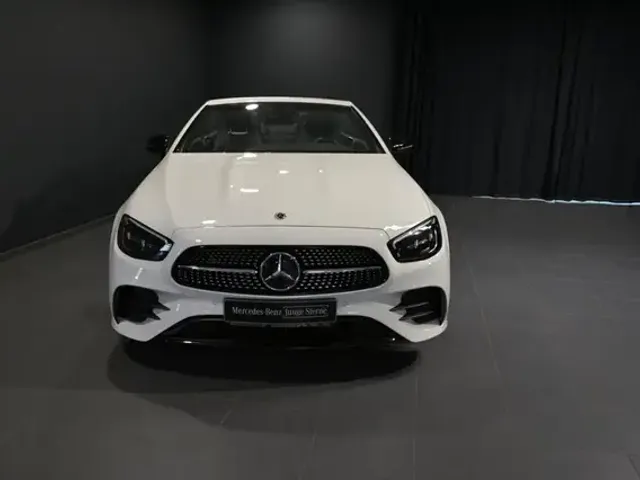 Mercedes-Benz E 200