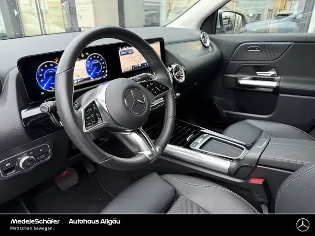 Mercedes-Benz EQA 350