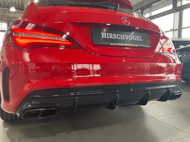 Mercedes-Benz CLA 45 AMG