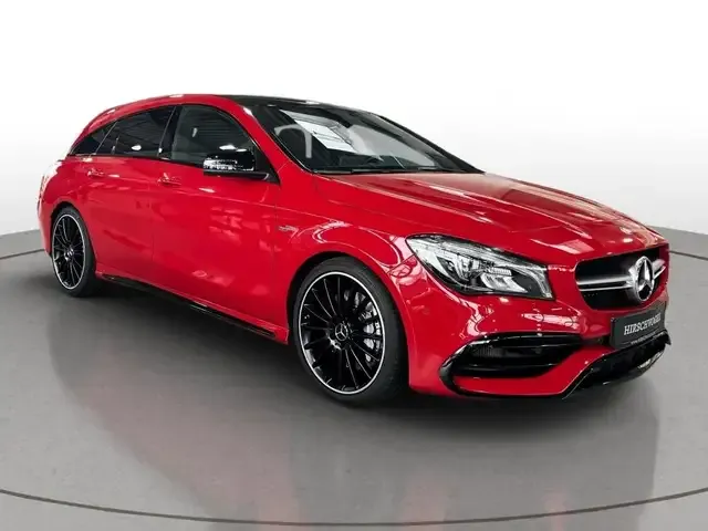 Mercedes-Benz CLA 45 AMG