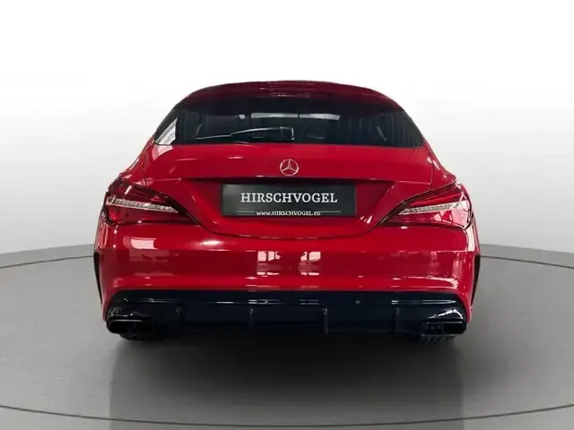 Mercedes-Benz CLA 45 AMG