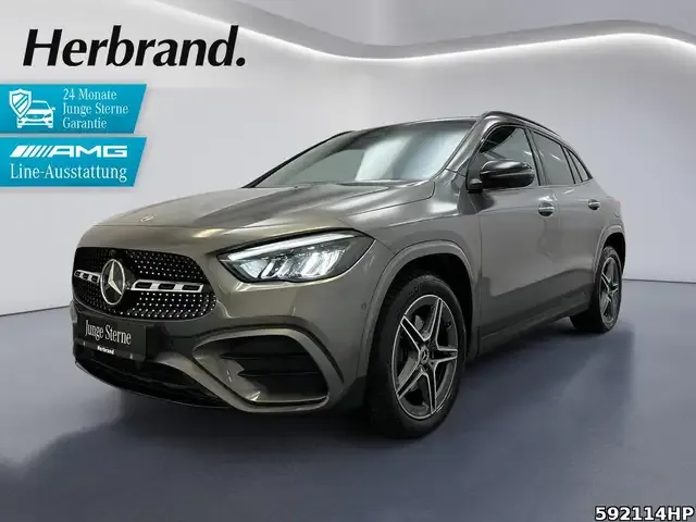Mercedes-Benz GLA 250