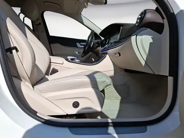 Mercedes-Benz E 350