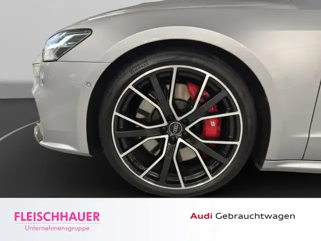 Audi S7
