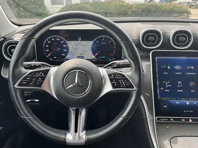 Mercedes-Benz C 220