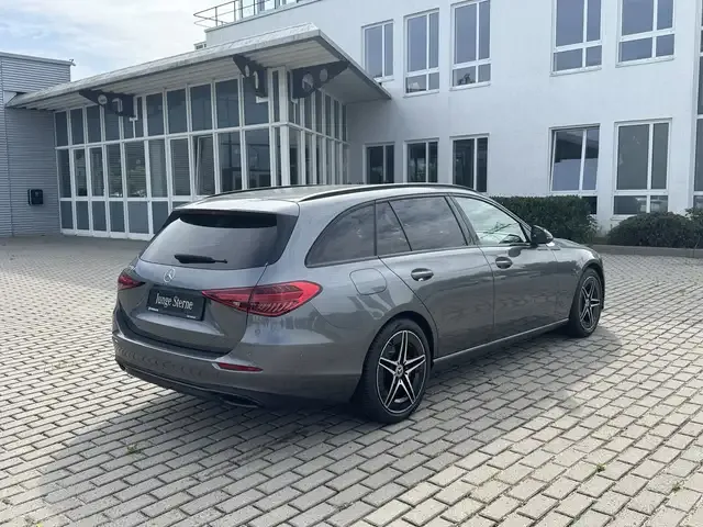 Mercedes-Benz C 220