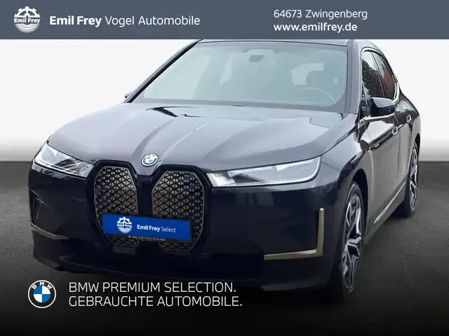 BMW iX