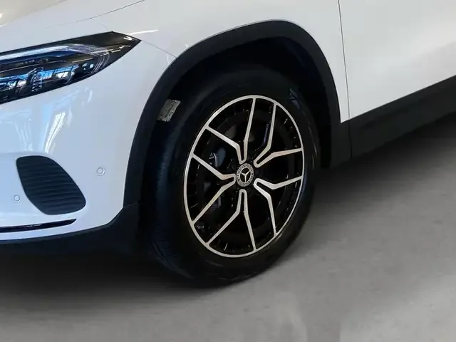 Mercedes-Benz EQA 300