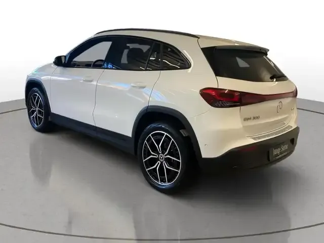 Mercedes-Benz EQA 300
