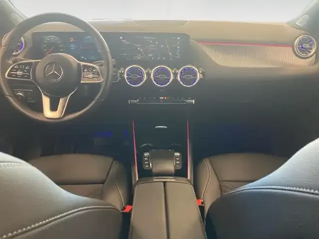 Mercedes-Benz EQA 300