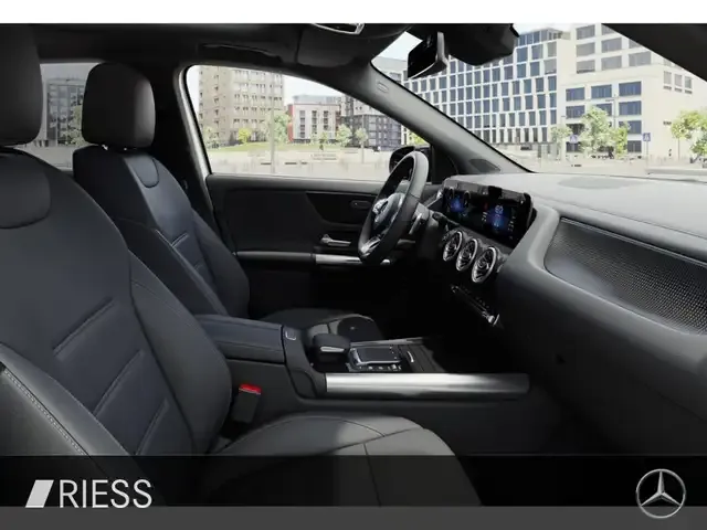 Mercedes-Benz EQA 250