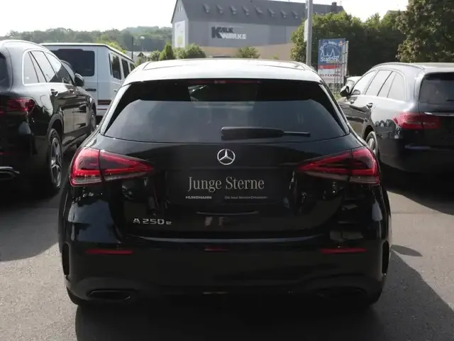 Mercedes-Benz A 250
