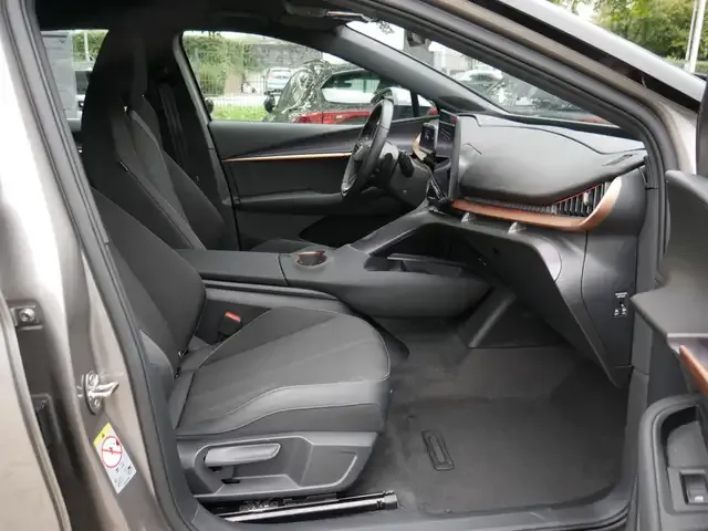 CUPRA Tavascan