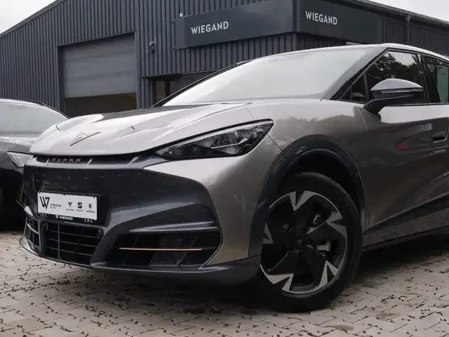 CUPRA Tavascan