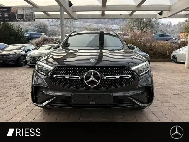 Mercedes-Benz GLC 220