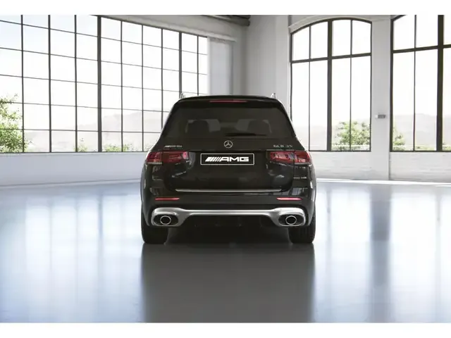 Mercedes-Benz GLB 35 AMG