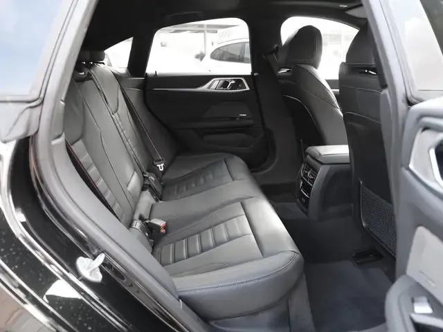 BMW 440