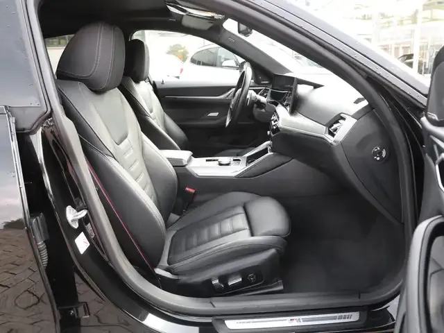 BMW 440