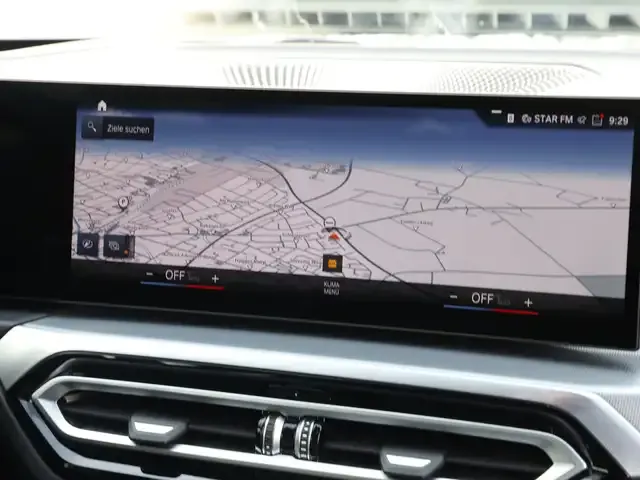 BMW 440