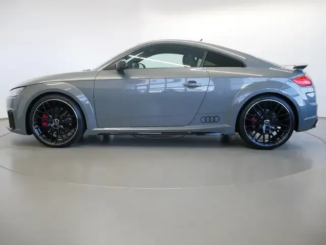 Audi TTS