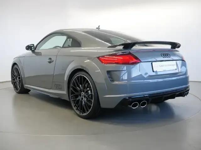 Audi TTS