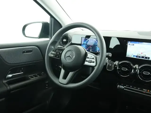 Mercedes-Benz B 250