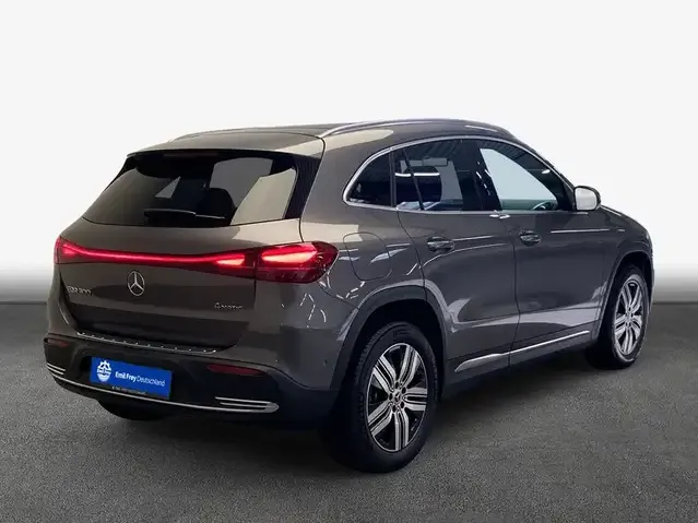 Mercedes-Benz EQA 300