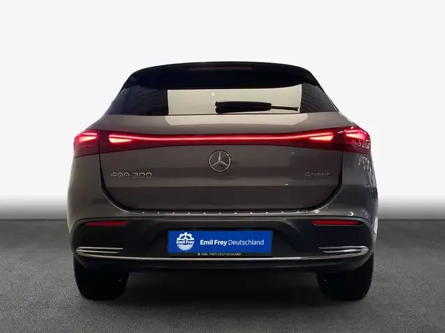 Mercedes-Benz EQA 300