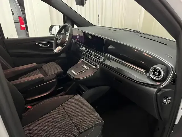 Mercedes-Benz V 250