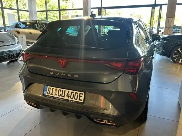 CUPRA Leon
