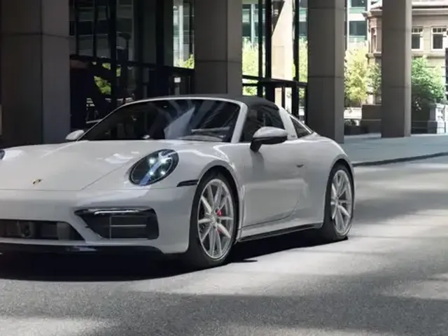 Porsche 992