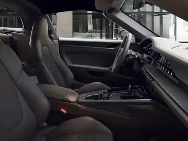 Porsche 992
