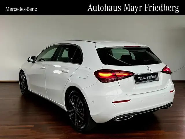 Mercedes-Benz A 200