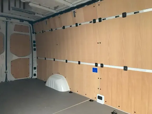 Mercedes-Benz Sonstige