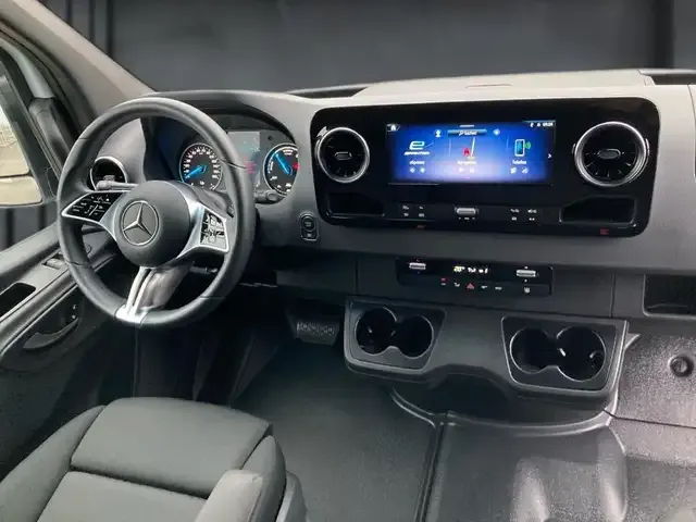 Mercedes-Benz Sonstige