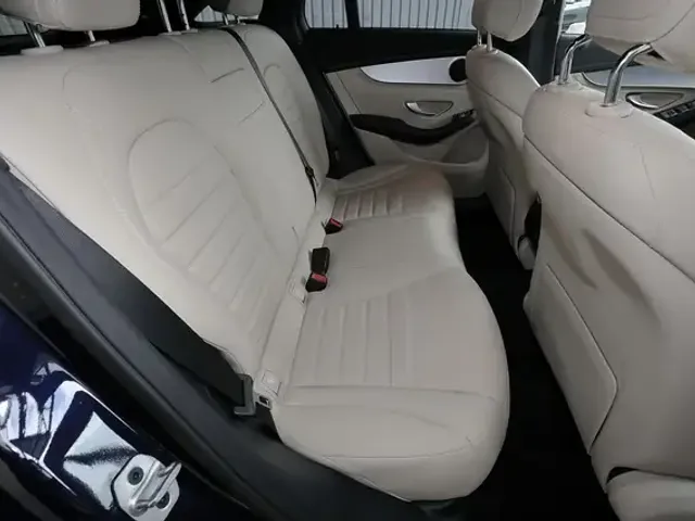 Mercedes-Benz EQC 400