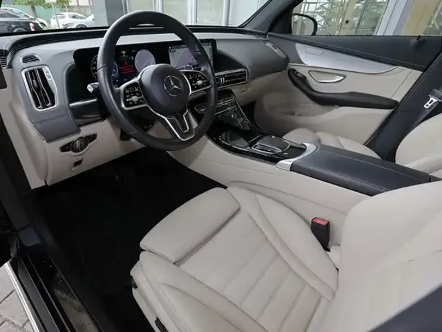 Mercedes-Benz EQC 400