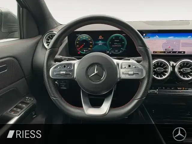 Mercedes-Benz EQA 250