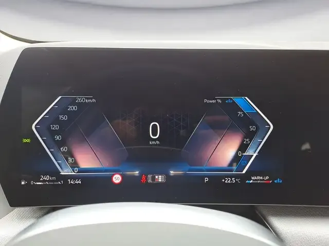 BMW 216