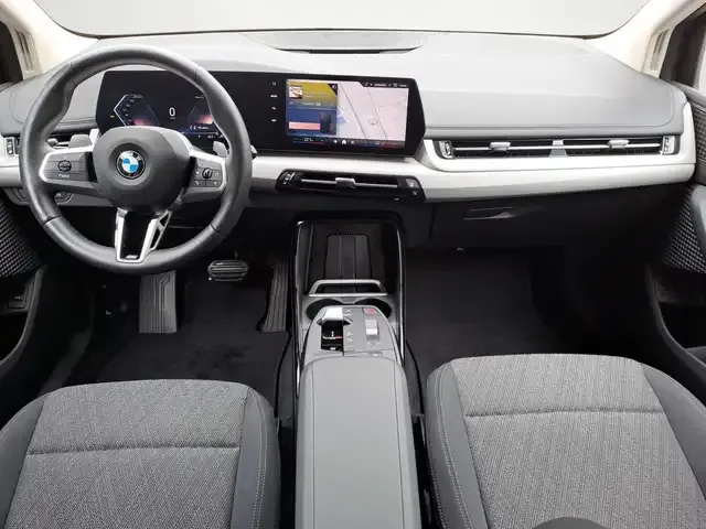 BMW 216