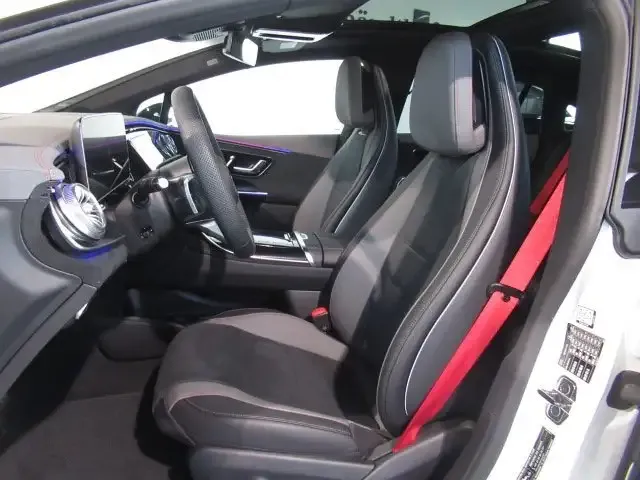 Mercedes-Benz EQE 350